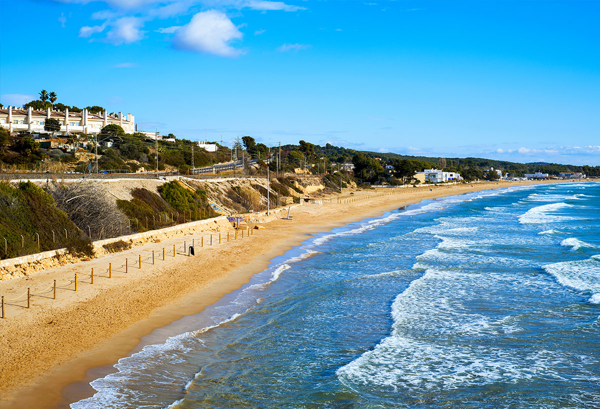 Playa Llarga, Costa Dorada