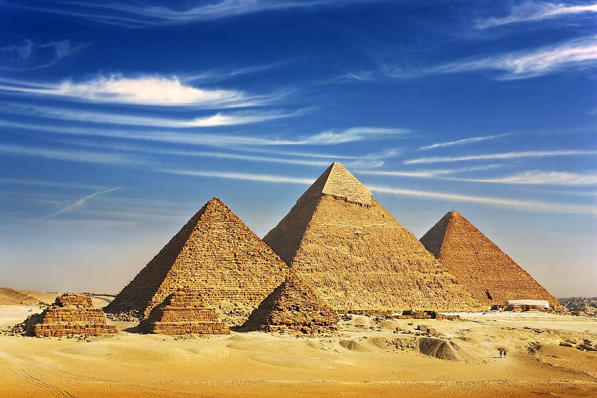 Kam na pyramidy v Egyptě?