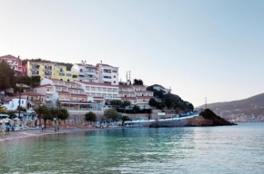 Samos Samos.jpg